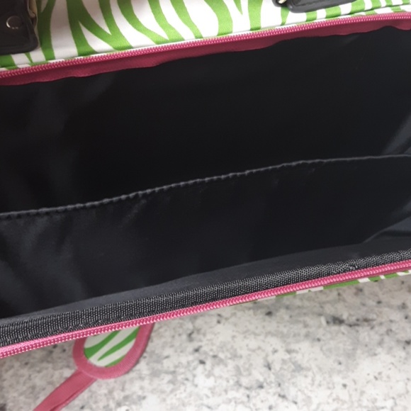 Green and Pink Lap Top Briefcase. - Picture 5 of 6